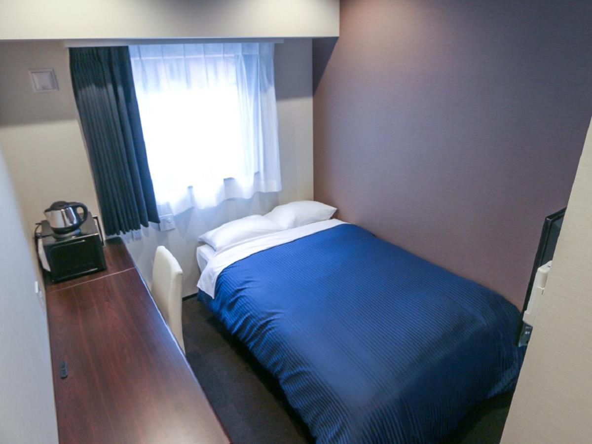 Hotel Livemax Yokohama Kannai Ekimae Dış mekan fotoğraf