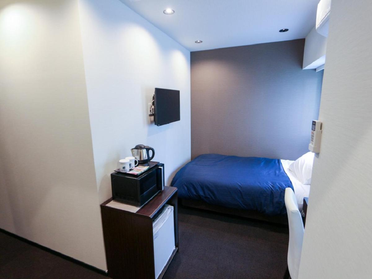 Hotel Livemax Yokohama Kannai Ekimae Dış mekan fotoğraf