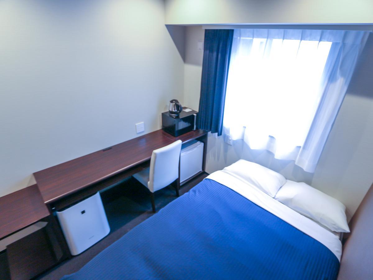 Hotel Livemax Yokohama Kannai Ekimae Dış mekan fotoğraf